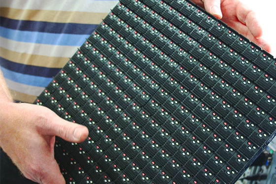 Kunstprojekt <br>„Solar Sonical <br>Insects #2“